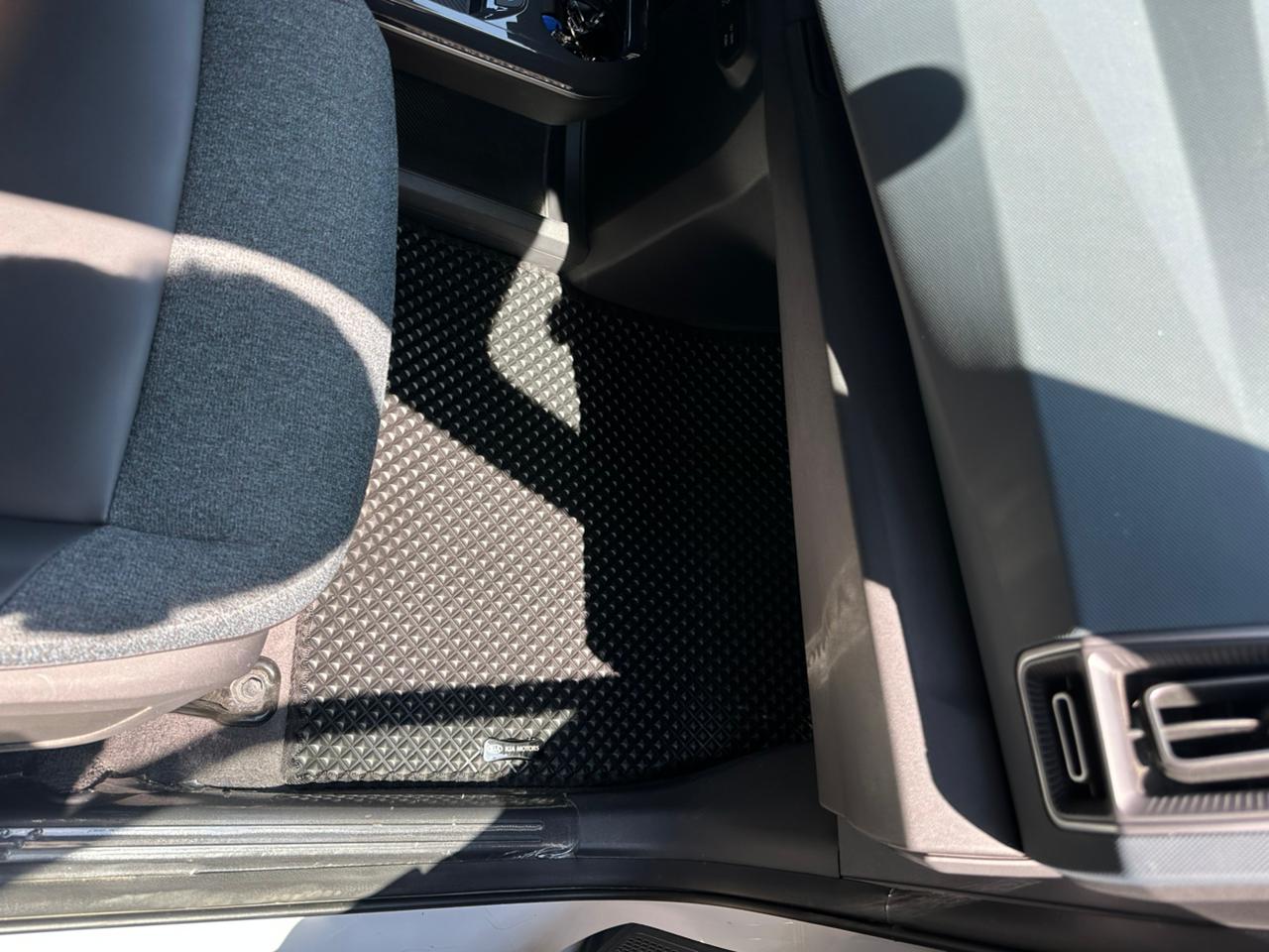 Kia EV5  üçün Premium Paxlava Dizaynlı Eva Ayaqaltı – kiçik şəkil 2