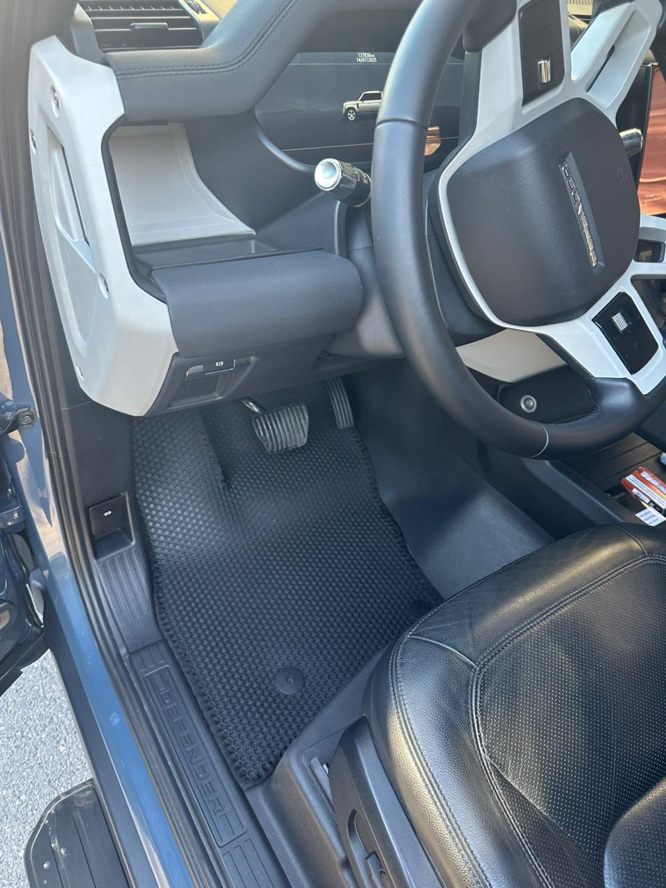 Land Rover Defender 2025 üçün Premium Rezin Ayaqaltı – kiçik şəkil 5