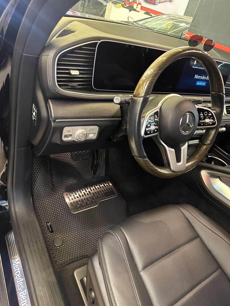 Mercedes GLS 450 (X167, 2021, 7 yer) üçün Premium Rezin Ayaqaltı – kiçik şəkil 4